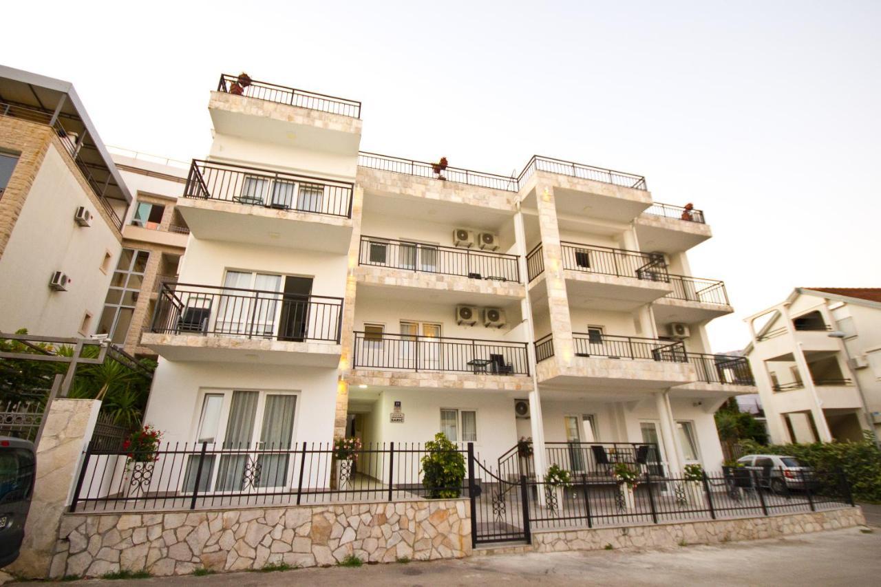 Apartments Saric บาร์ ภายนอก รูปภาพ