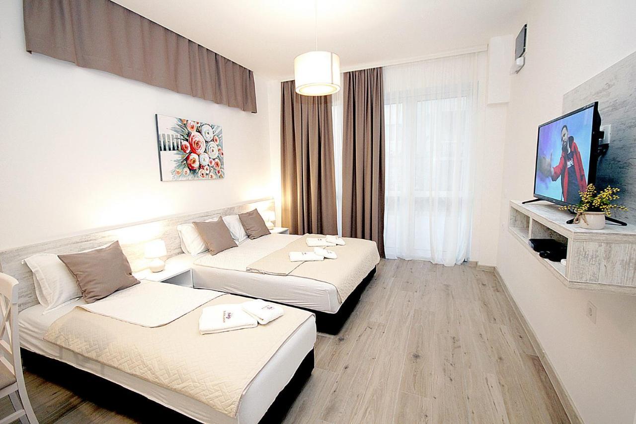 Apartments Saric บาร์ ภายนอก รูปภาพ